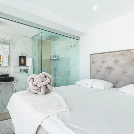 Copacabana Deluxe 1-a Levante Appartement *