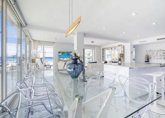 Copacabana Deluxe 1-a Levante ベニドルム