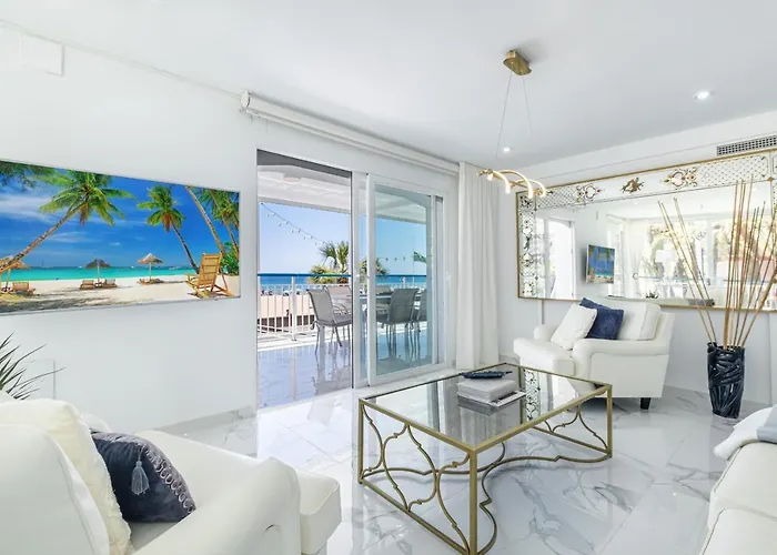 アパート Copacabana Deluxe 1-a Levante ベニドルム