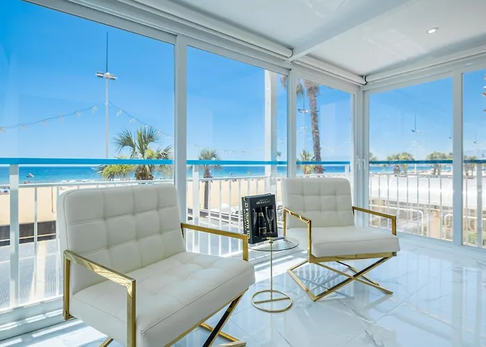 アパート Copacabana Deluxe 1-a Levante ベニドルム